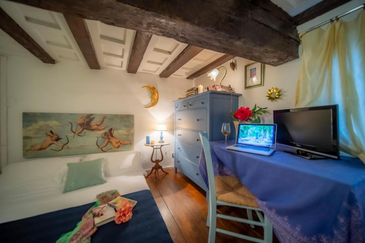 Wonderful Romantic Studio Ponte Vecchio Area ฟลอเรนซ์ ภายนอก รูปภาพ